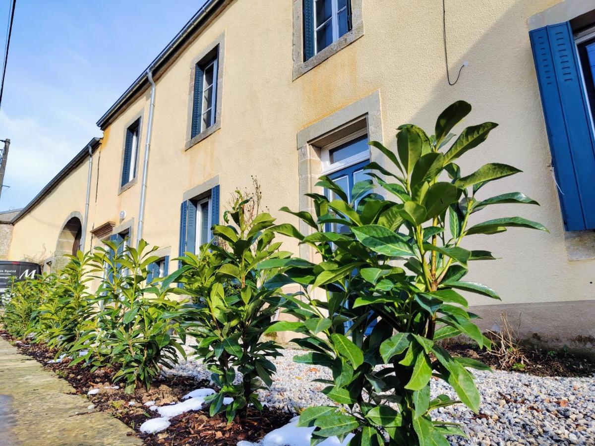 Maison Egalite Melay  Bagian luar foto