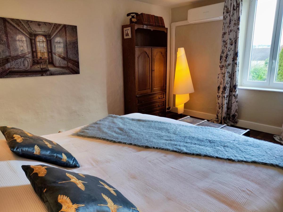 Maison Egalite Melay  Bagian luar foto